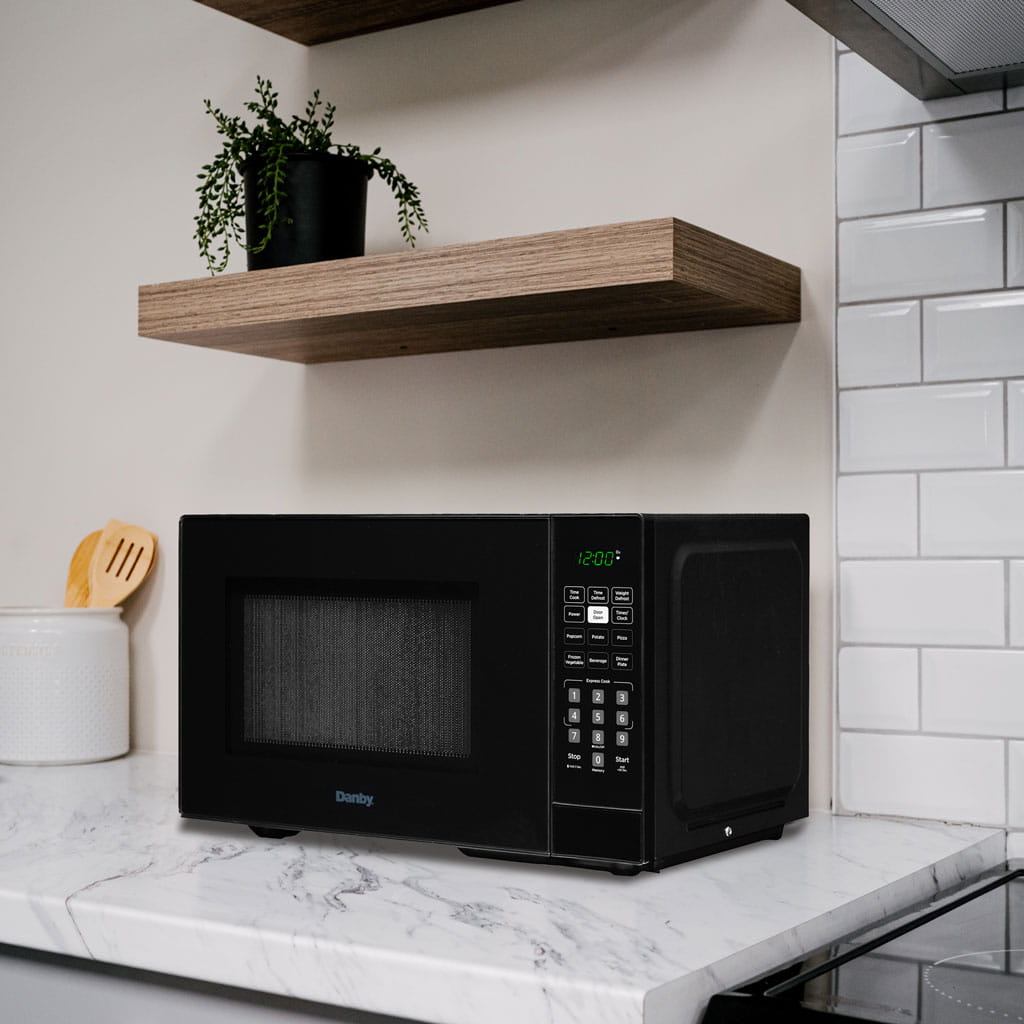 Countertop Microwave 900W Black | 0.9 Cu-Ft | Compact Kitchen Microwave image 3