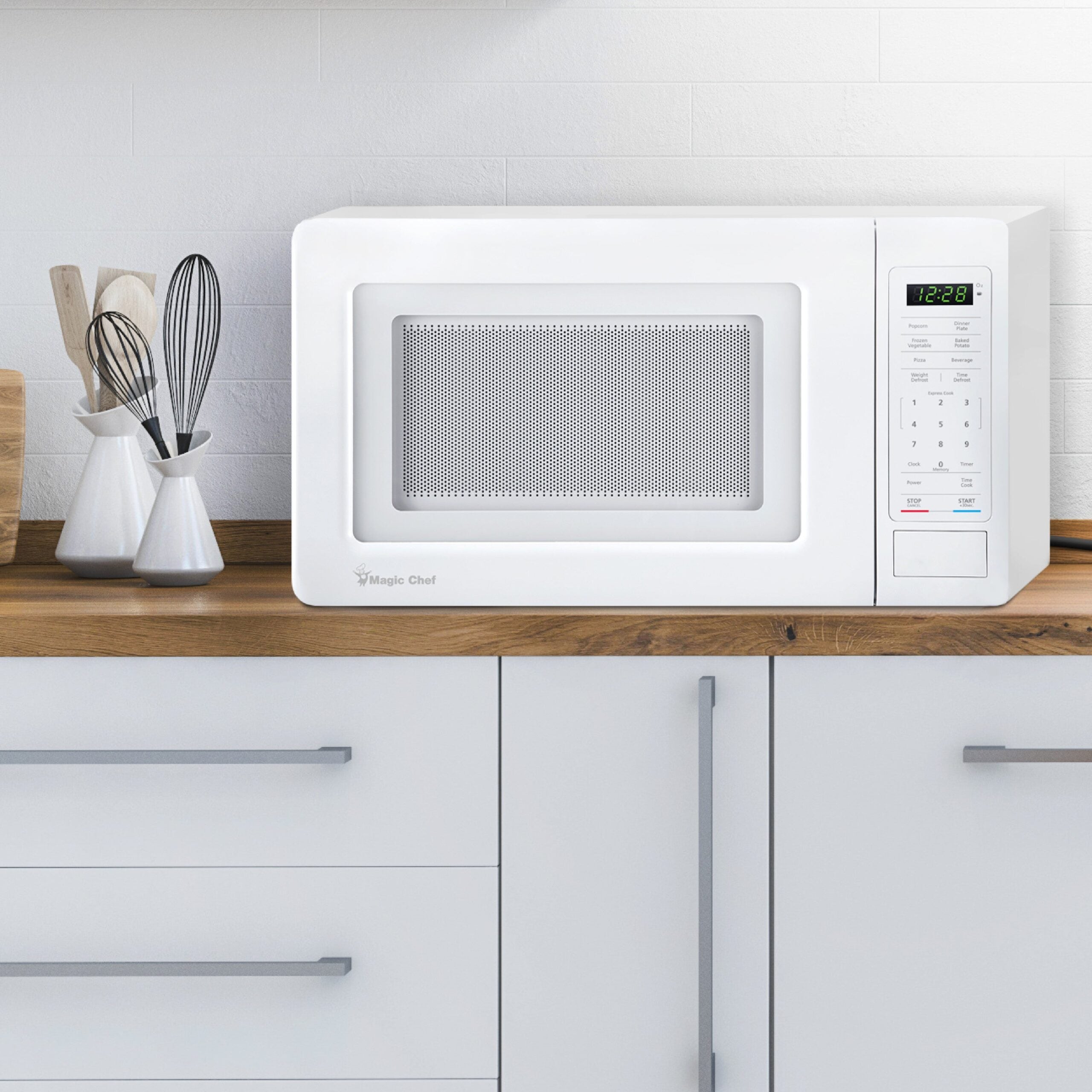 Magic Chef 0.7 Cu. Ft Countertop Microwave | 700 Watt | White Color | Digital Display | 6 Auto Cooking Modes | Child Lock | Auto Defrost Modes | 10 Power Levels image 2