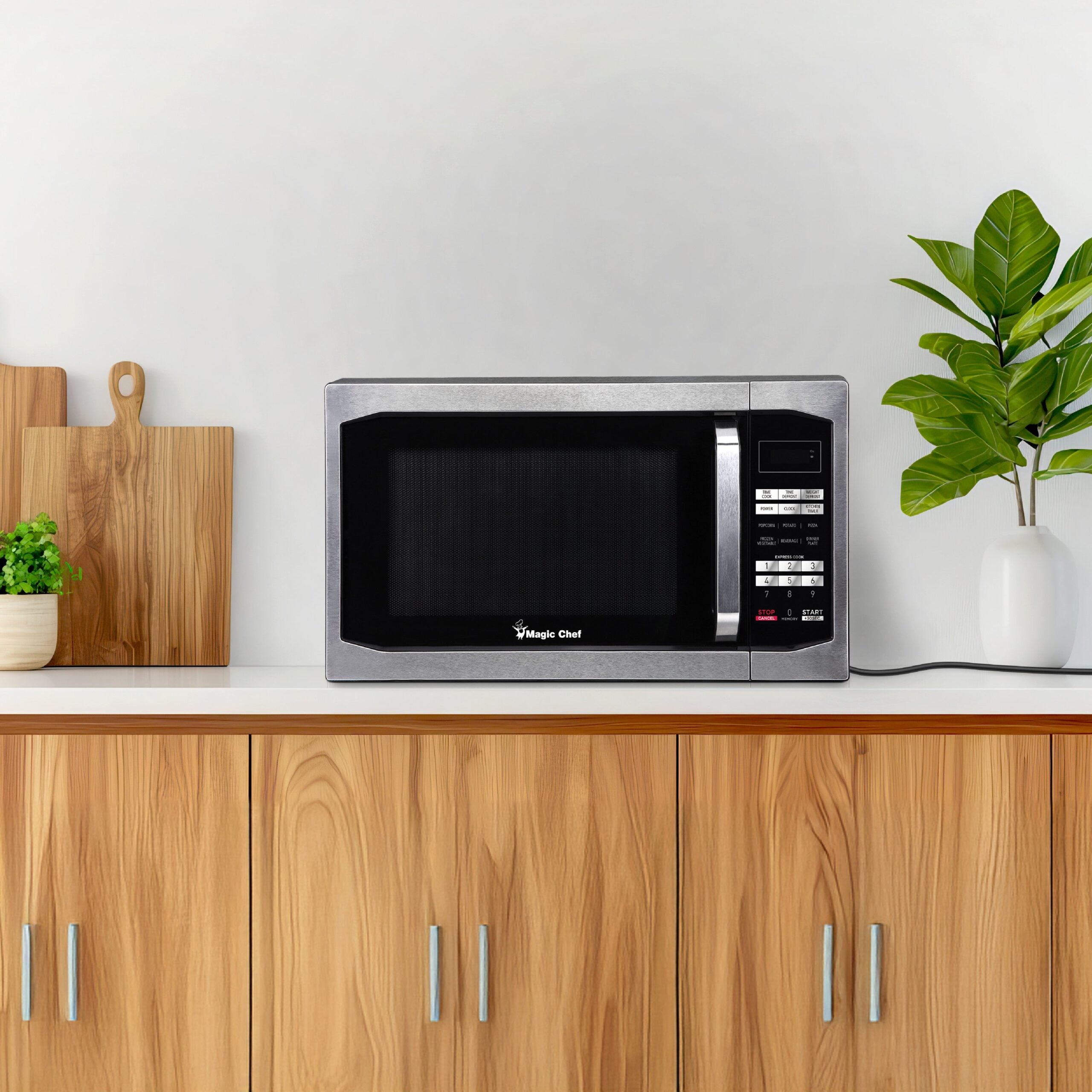 Magic Chef 1.6 Cu. Ft Countertop Microwave | 1100 Watt | Stainless Steel Door | Digital Display | 6 Auto Cooking Modes | Child Lock | 8 Years Warranty On Magnetron image 7