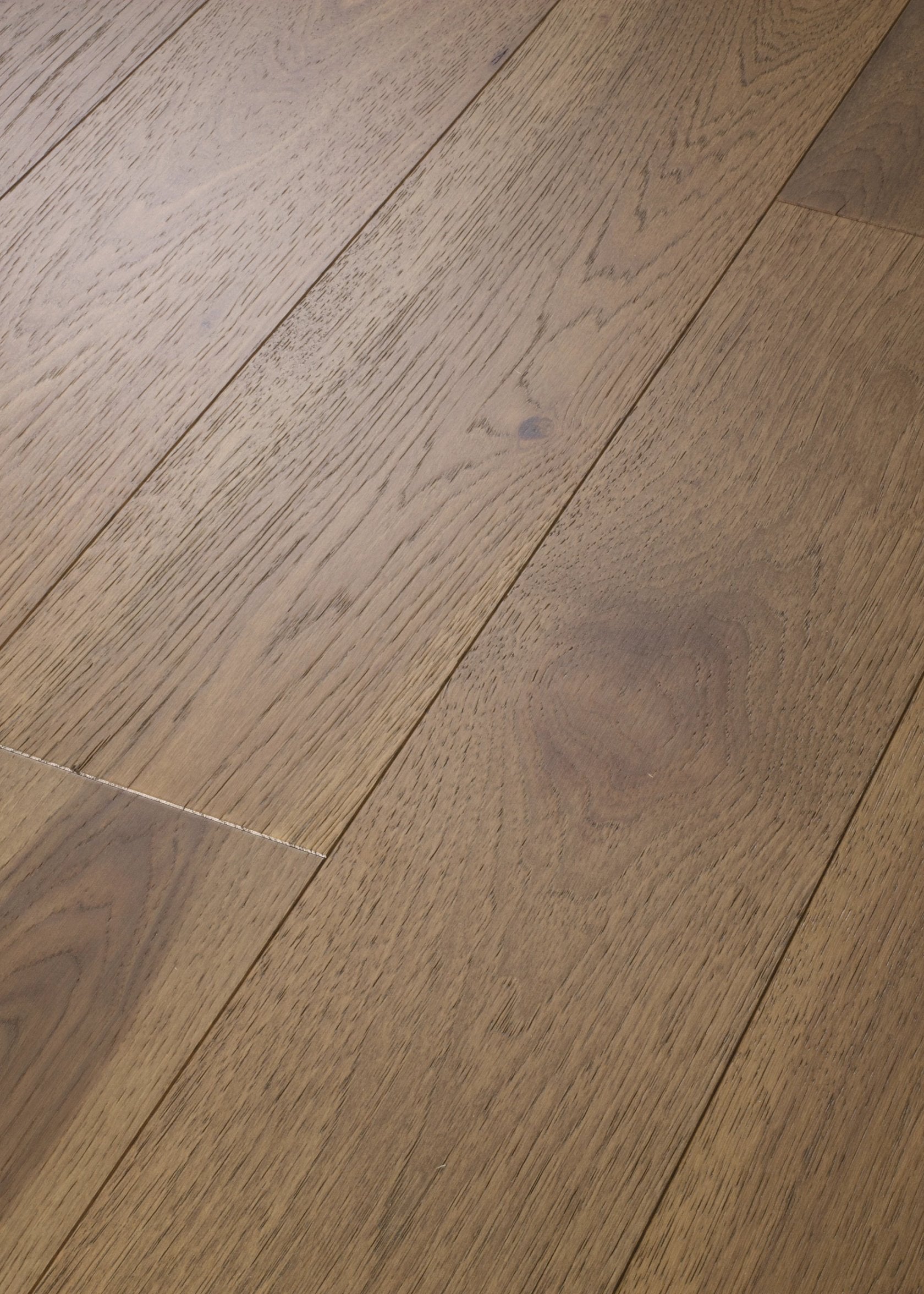 CastleWood Hickory | The Gallery Collection | Romanesque Shade | Hickory | Real Hardwood | 3 mm Veneer Thickness | 31.09 Sq. Ft. Per Carton | Wire Brushed Finish image 2