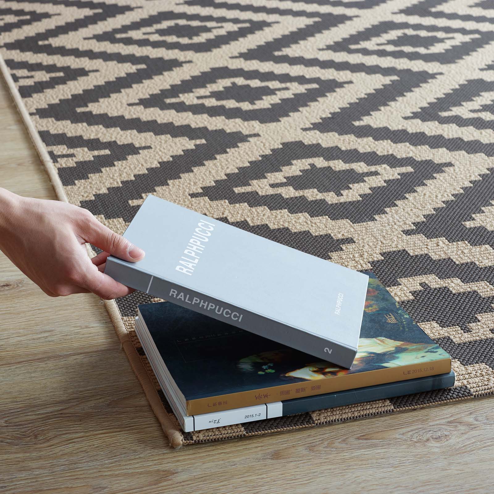 Jagged Geometric Diamond Trellis Indoor and Outdoor Area Rug | Gray and Beige | 5X8 &amp; 8X10 Size Options | Tight Low Pile Weave | Gripping Rubber Underside | 100% Soft Polypropylene | Pack Of 2 image 4