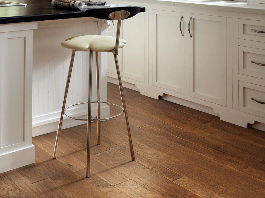 Grant Grove Mixed Width | Epic Plus Collection | Woodlake Shade | Hickory | Real Hardwood | Repel - Water Resist | 1.2 mm Veneer Thickness | 34.96 Sq. Ft. Per Carton image 2